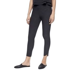 NWOT ATHLETA Stellar Crop Pant Size Medium